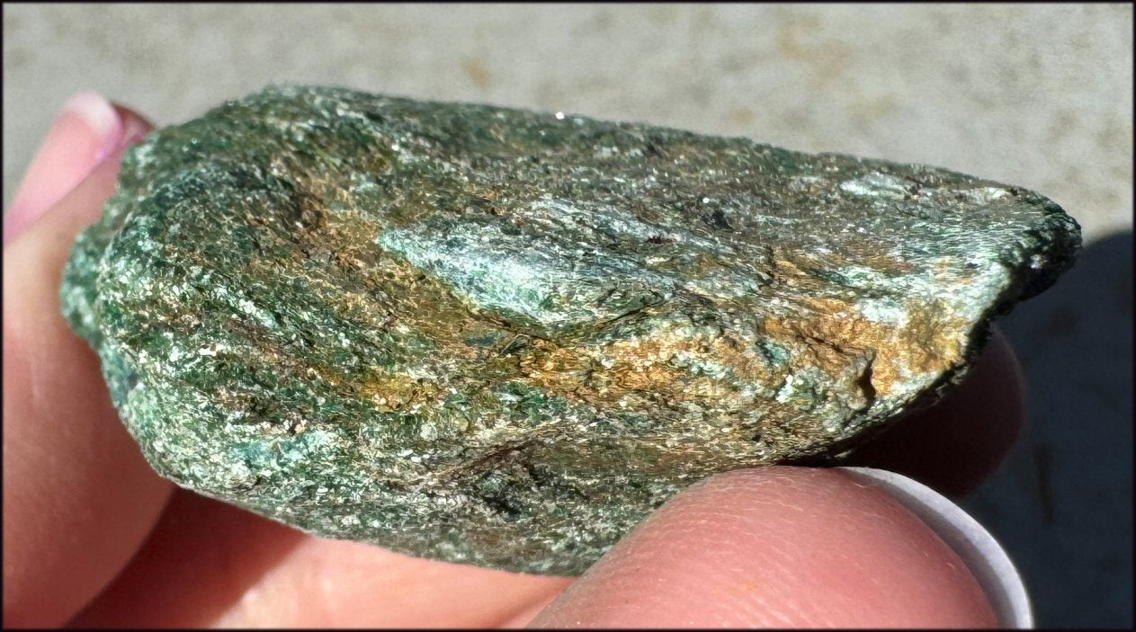 Shimmery FUCHSITE Crystal Specimen - Heart Chakra - with Synergy 15+ years