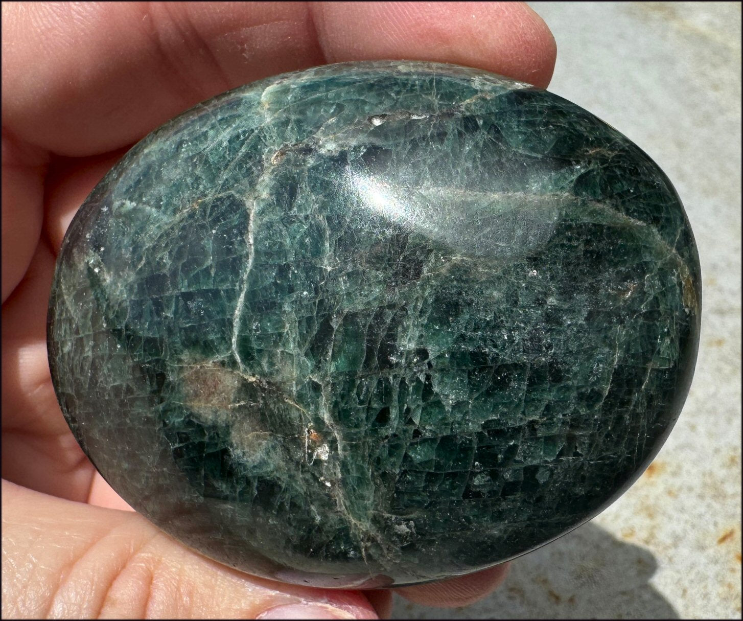 Blue-Green Madagascar APATITE Palm Stone - Release anxiety, Increase intuition