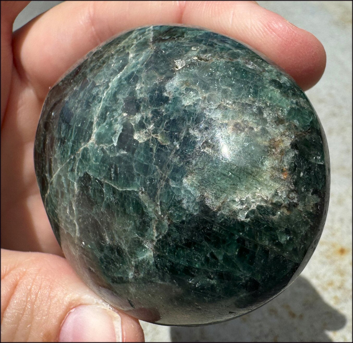 Blue-Green Madagascar APATITE Palm Stone - Release anxiety, Increase intuition