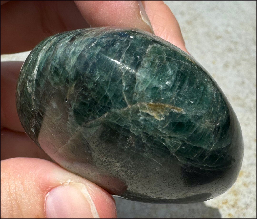 Blue-Green Madagascar APATITE Palm Stone - Release anxiety, Increase intuition