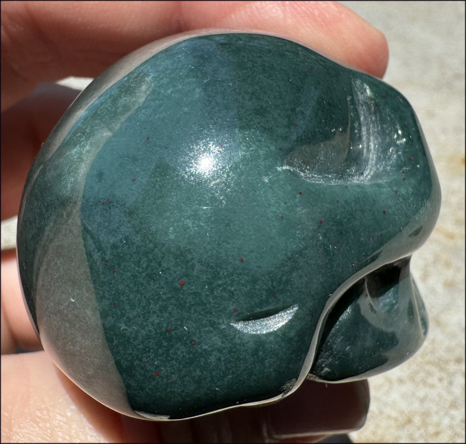 Bloodstone CRYSTAL SKULL - Emotional cleansing, Courage - with Synergy 9+ yrs