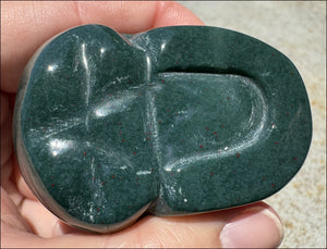 Bloodstone CRYSTAL SKULL - Emotional cleansing, Courage - with Synergy 9+ yrs