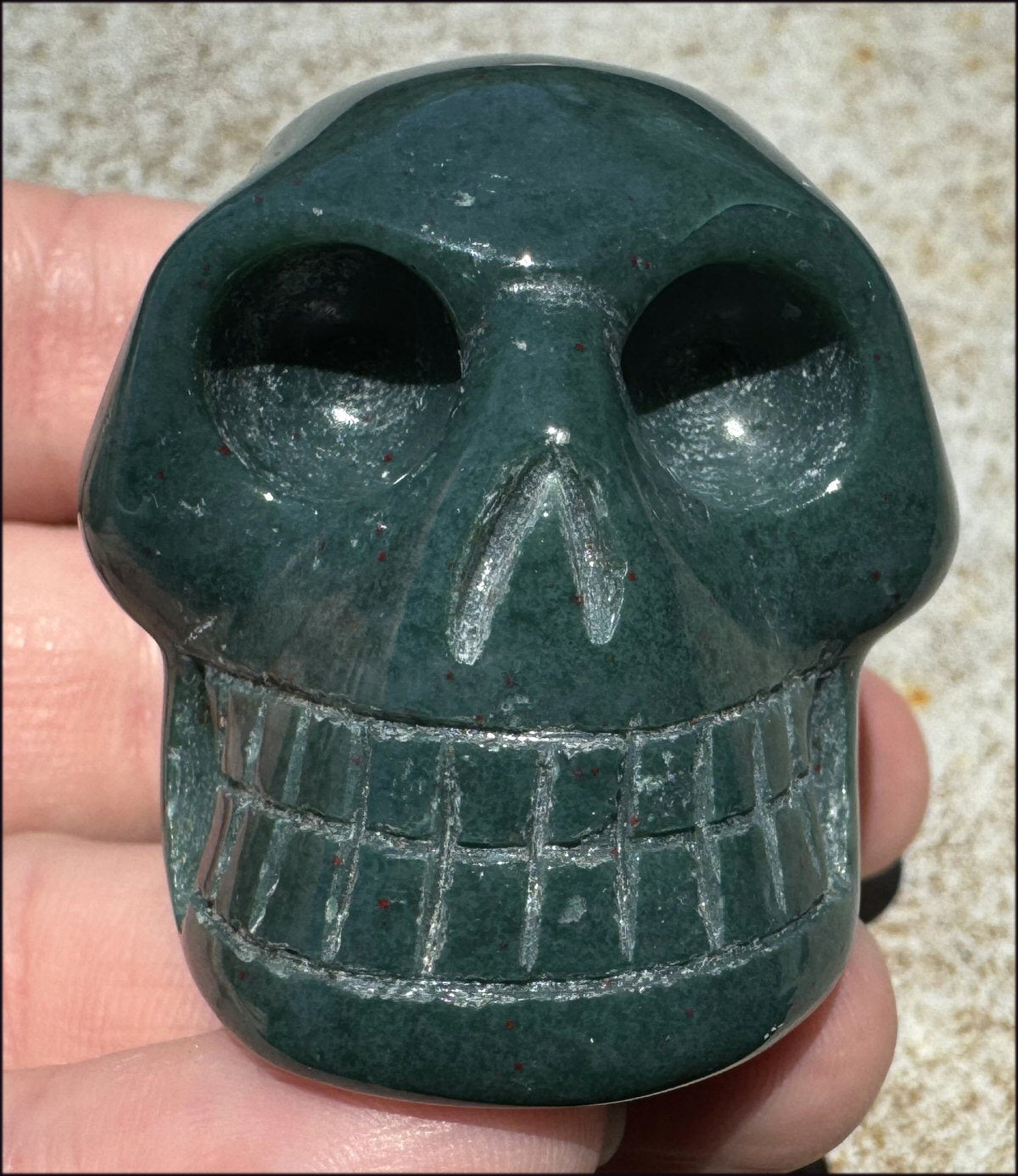 Bloodstone CRYSTAL SKULL - Emotional cleansing, Courage - with Synergy 9+ yrs