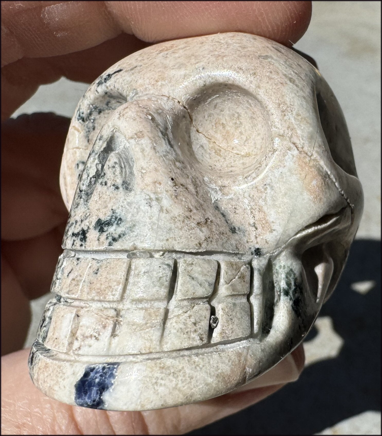 Weird SODALITE Crystal Skull - Connect Head+Heart - with Synergy 15+ years